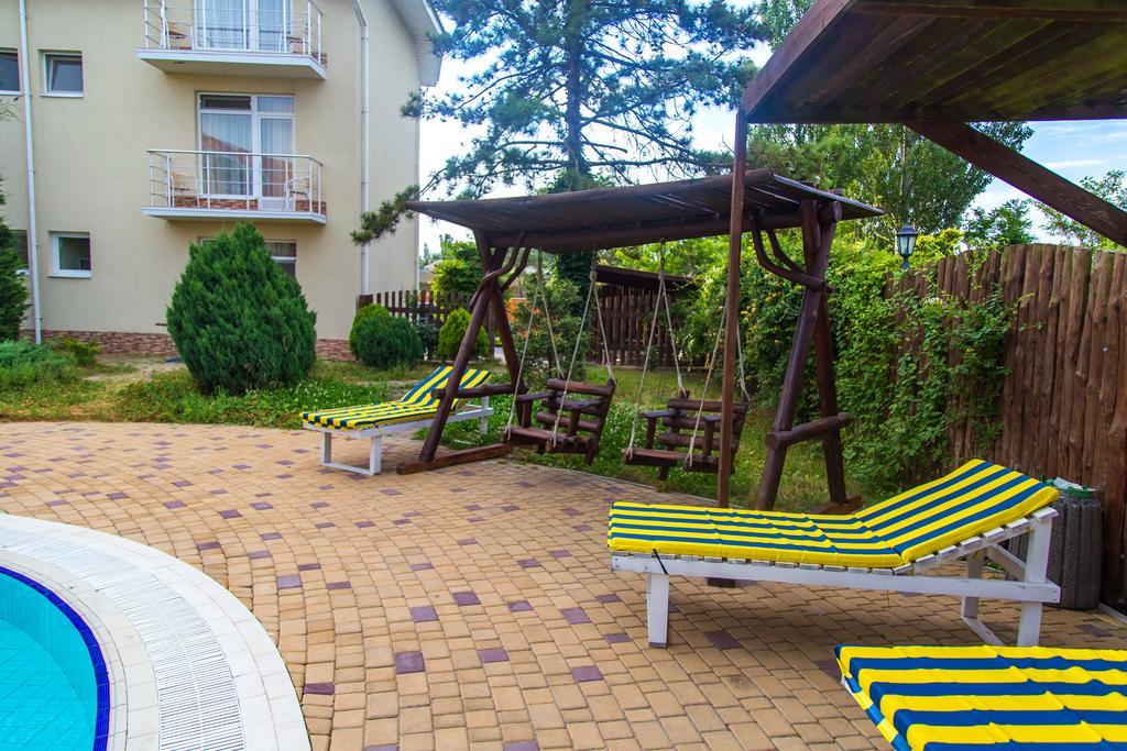 Hotel Delfin Koblewe Exterior foto